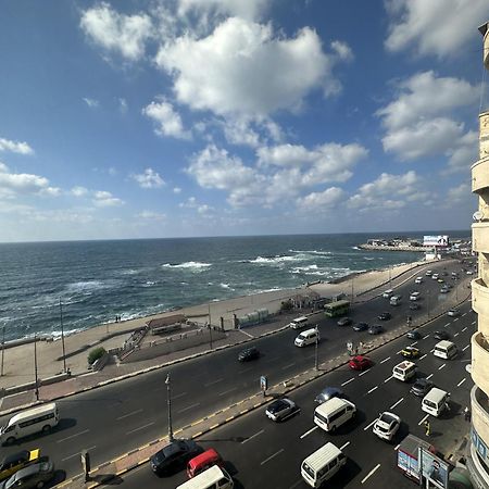 Cleopatra Hotel Alexandria - Families Only الإسكندرية المظهر الخارجي الصورة